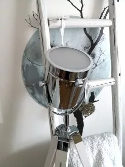 Beliani Lámpara De Pie De Madera De Pino Blanco/plateado 143 Cm ALZETTE -Lámparas comercio undef src sa picid 801258 type whitesh image