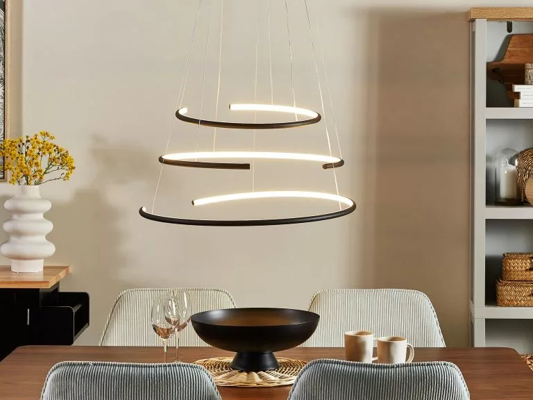 Beliani Lámpara De Techo LED De Metal Negro 160 Cm MAYU - Imagen 2