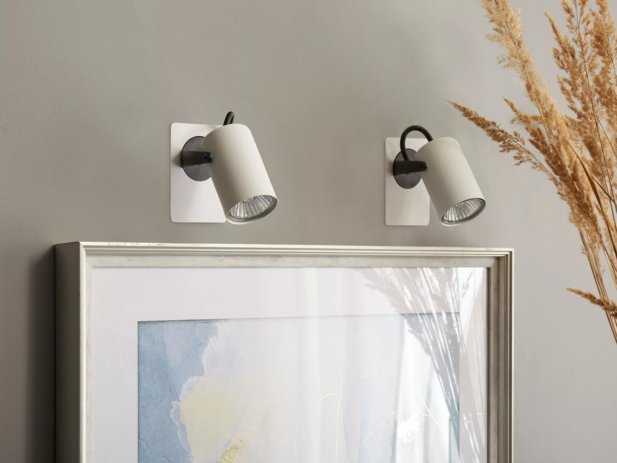 Beliani Conjunto De 2 Lámparas De Pared De Metal Blanco/negro KLIP 3 Beliani Conjunto De 2 Lámparas De Pared De Metal Blanco/negro KLIP - Imagen 3