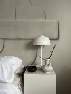 Beliani Lámpara De Mesa De Metal Blanco 44 Cm SENETTE -Lámparas comercio undef src sa picid 836574 type whitesh image