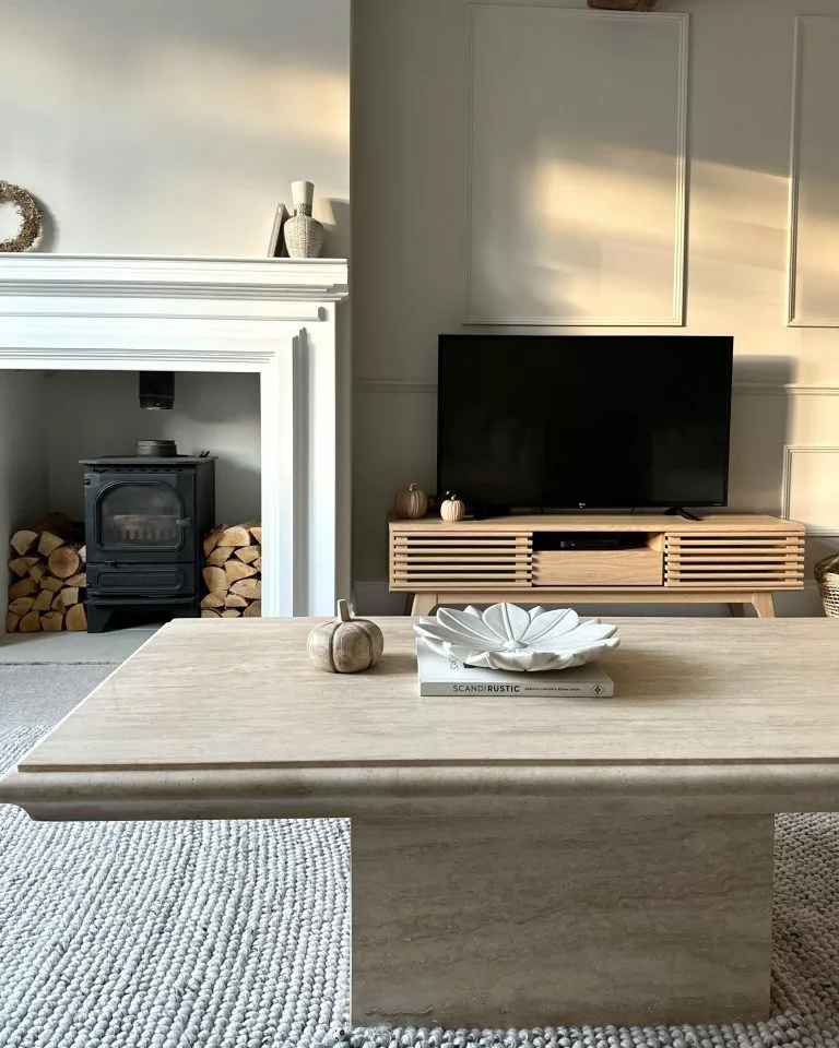 Beliani Mueble TV Madera Clara DETROIT - Imagen 6