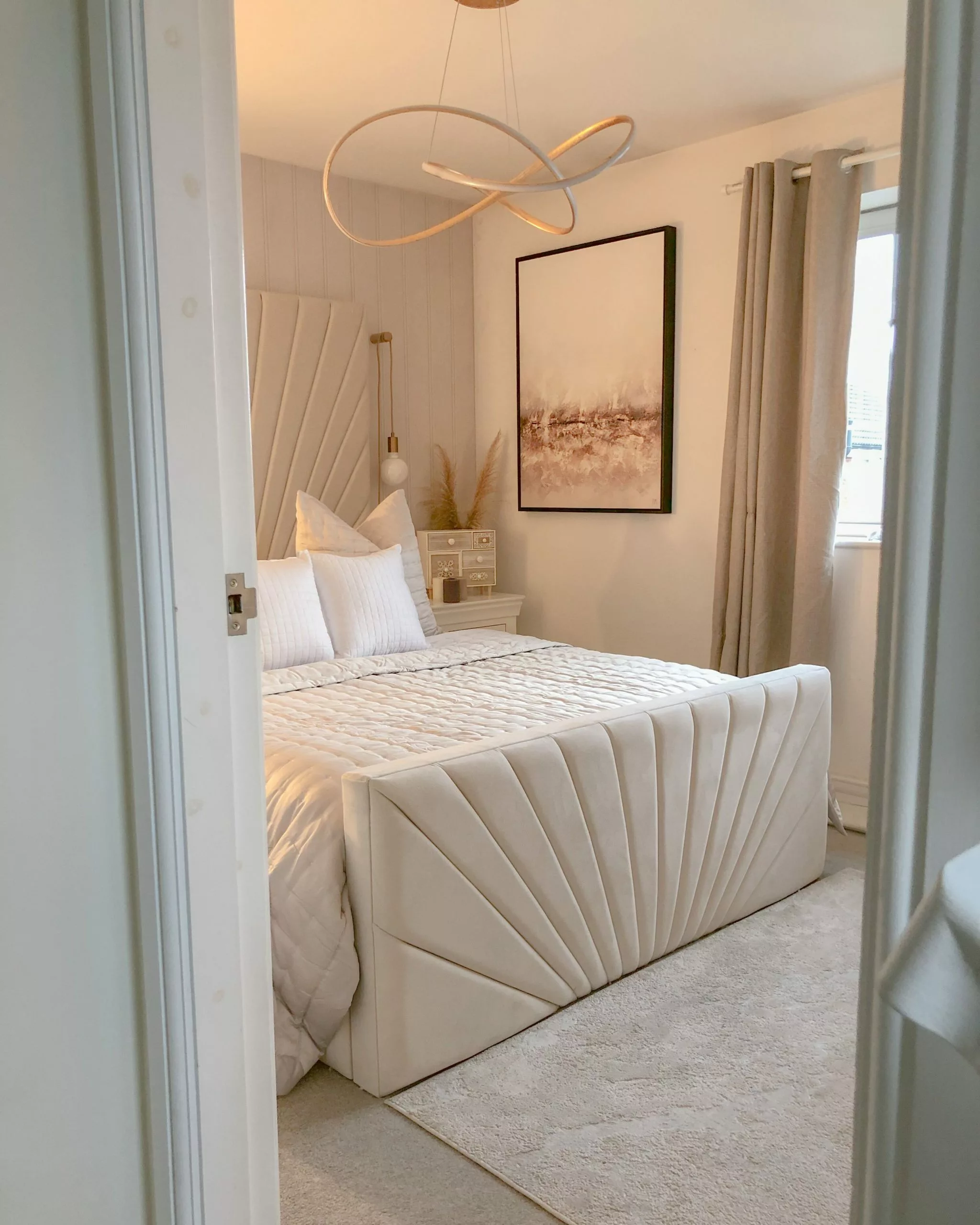 Beliani Lámpara De Techo LED De Metal Dorado TUMEN 7 Beliani Lámpara De Techo LED De Metal Dorado TUMEN - Imagen 7